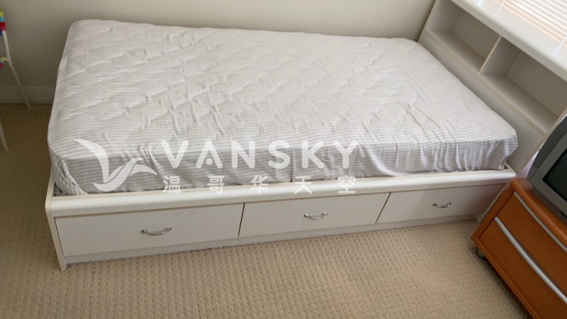 240430221136_Single Bed 02.jpg